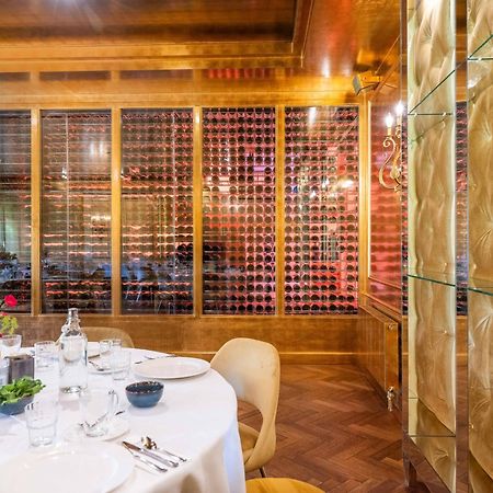 Restaurant Hotel Merlet スコールル エクステリア 写真
